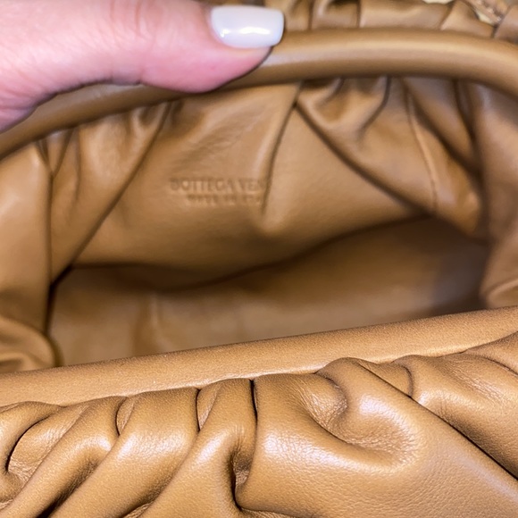Mini Bottega Veneta Pouch Caramello - Picture 6 of 11